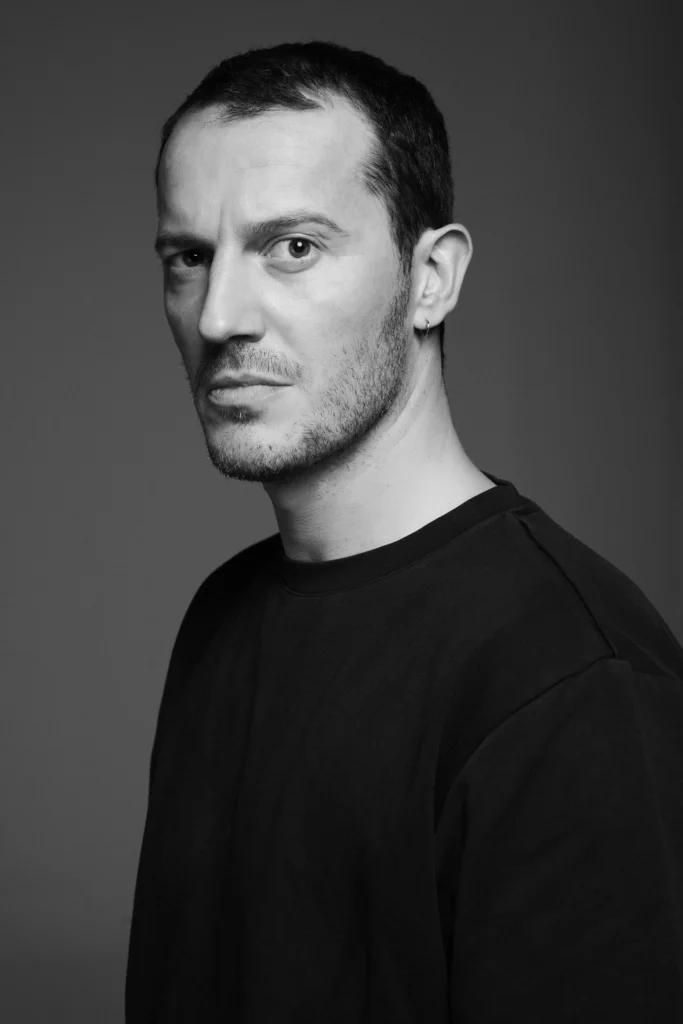 Simon Sears: “Hvorfor skulle det være et tabu?” 1 Simon Sears: “Hvorfor skulle det være et tabu?”