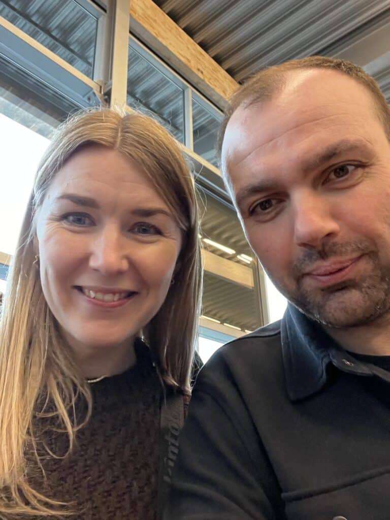 Når kvinder støtter deres mænd i beslutningen om en hårtransplantation